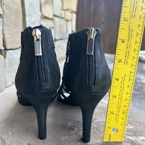 a.n.a Caroline Black Caged Heel with a bit of sparkly Sz-7.5. Ps - Picture 11 of 12